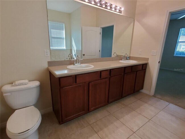 Building Photo - 4222 Granite Glen Loop