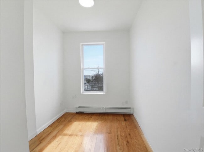 Building Photo - 2857 Lawton Ave