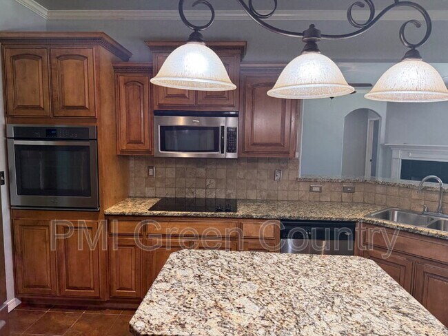 Building Photo - 3710 West 108th Ct S