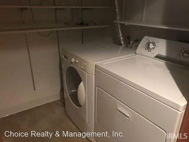 Building Photo - 1615 S Buffstone Ct