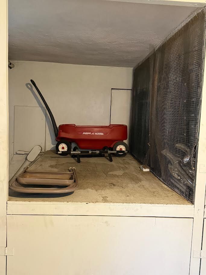 Building Photo - 21 Warren St