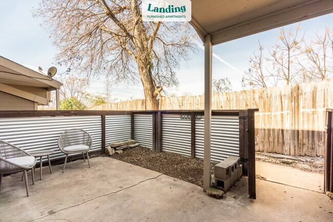 Building Photo - 9109 Dartbrook Dr