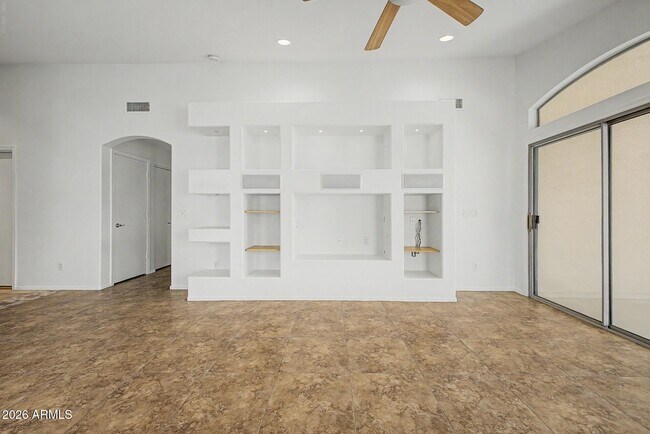 Building Photo - 14834 W Lamoille Dr
