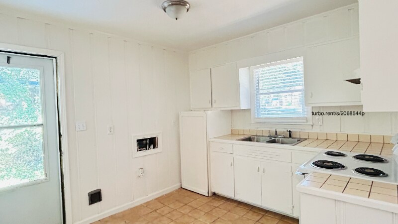 Building Photo - 7062 Felton Ln