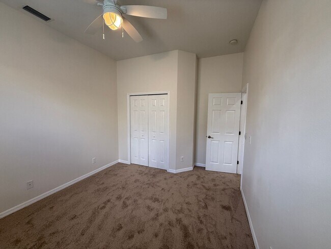 Building Photo - 4 Bedroom 3 Bath Single Family Home Laurel...