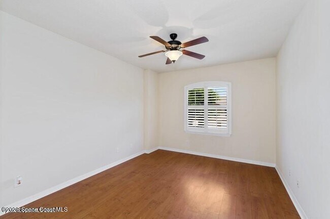 Building Photo - 1020 Venetian Dr