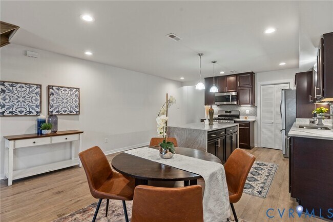 Building Photo - 1117 N 31st St