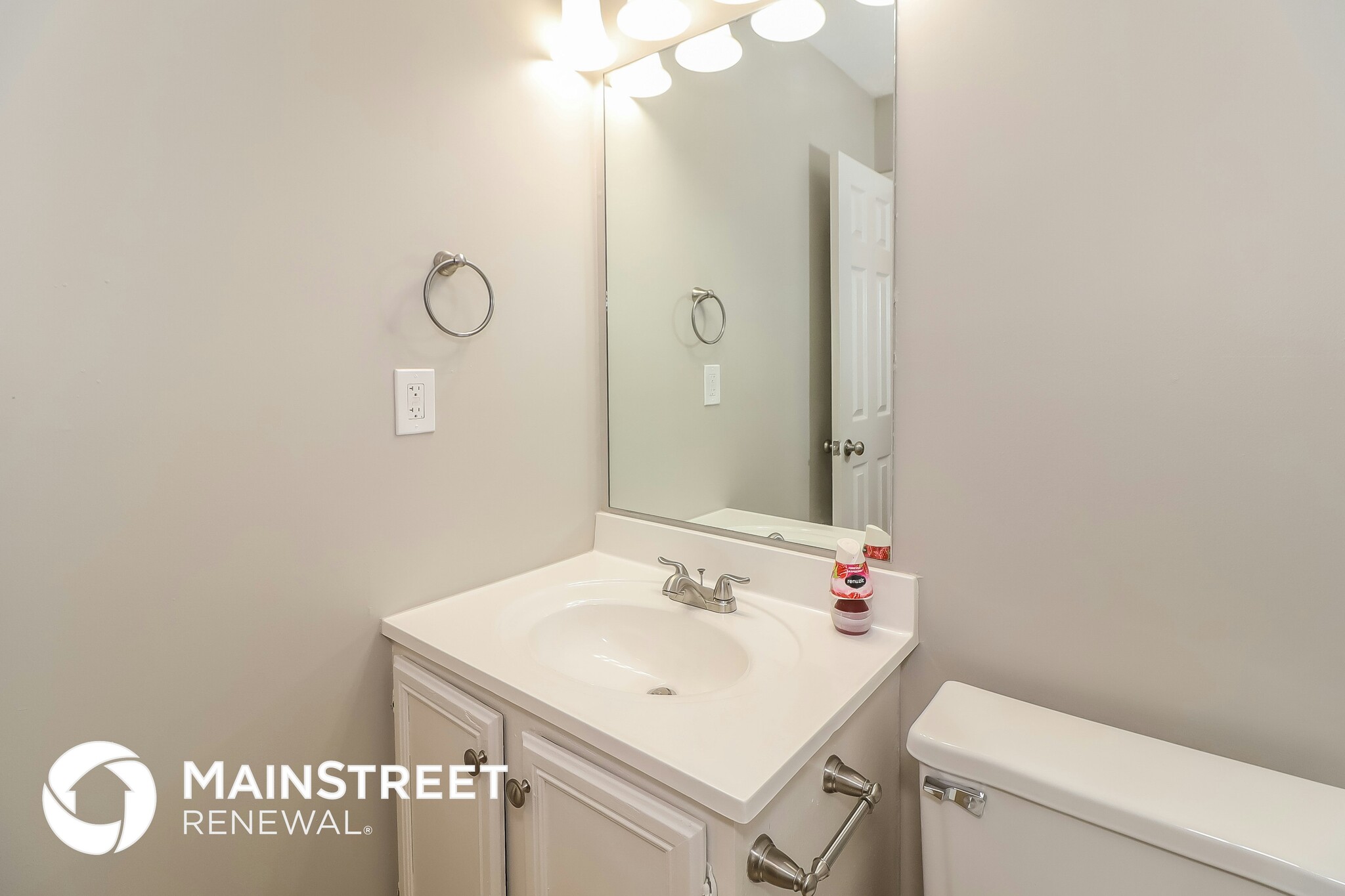 Building Photo - 3020 Orbit Cir