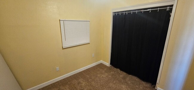 Building Photo - Cozy 2 bed 1 bath