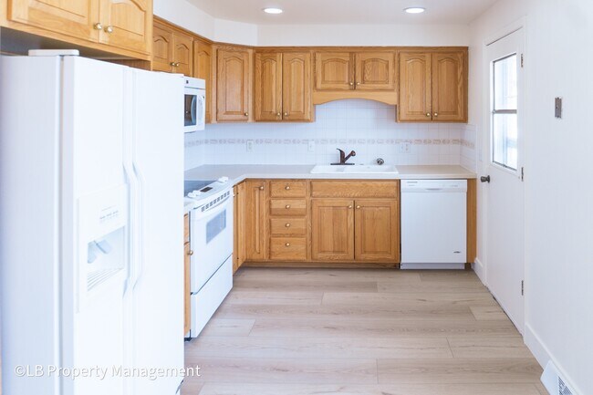 Building Photo - 4341 W Rice Pl