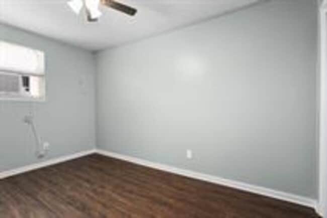 Building Photo - 4829 NW Homestead Terrace