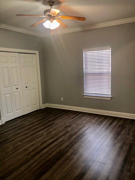 Master bedroom - 1284 Tropical Cove