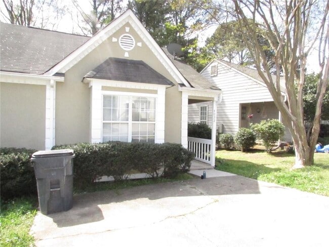 Building Photo - 4032 Settlers Hill Way