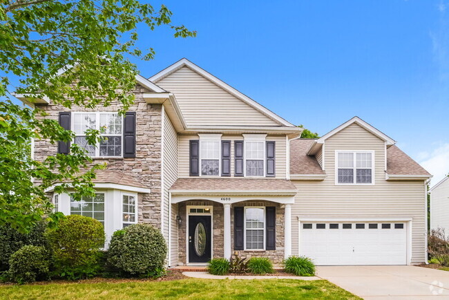 Building Photo - 4600 Sandtyn Dr