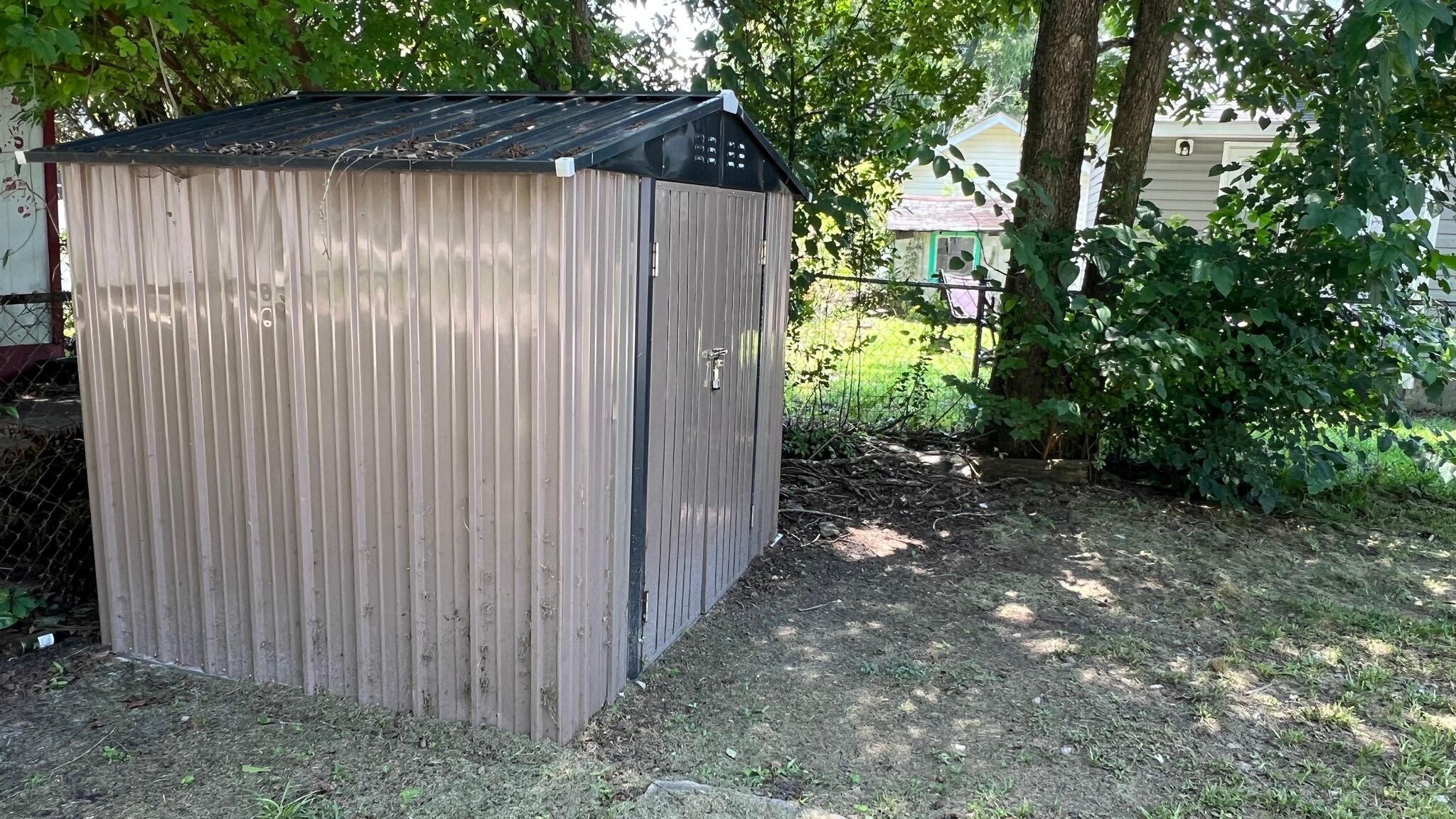 Storage Shed - 1010 Lynch St
