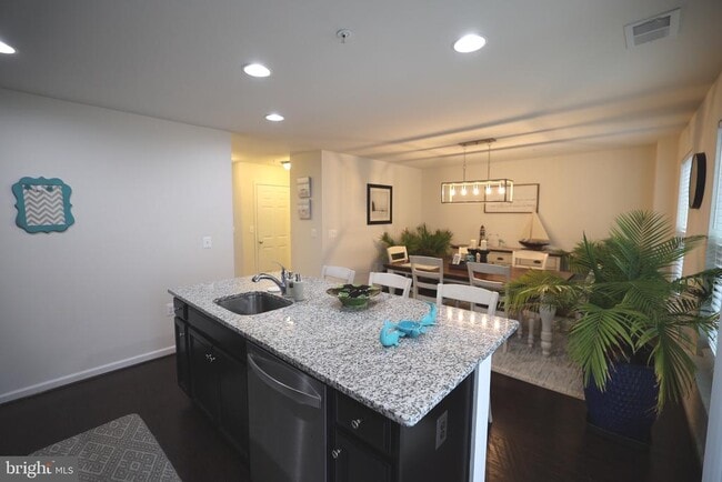 Building Photo - 130 Intrepid Ln