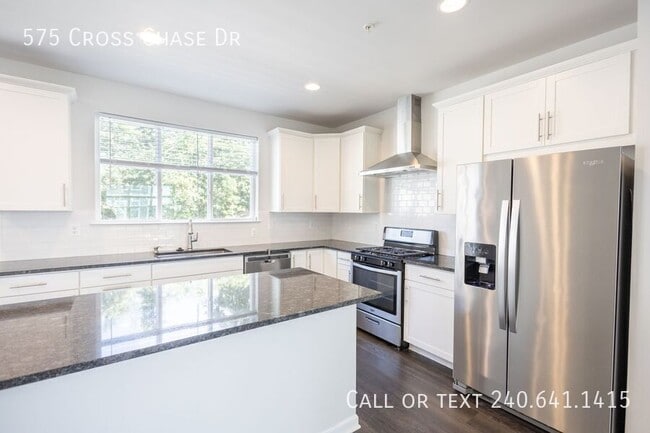 Building Photo - 575 Cross Chase Dr