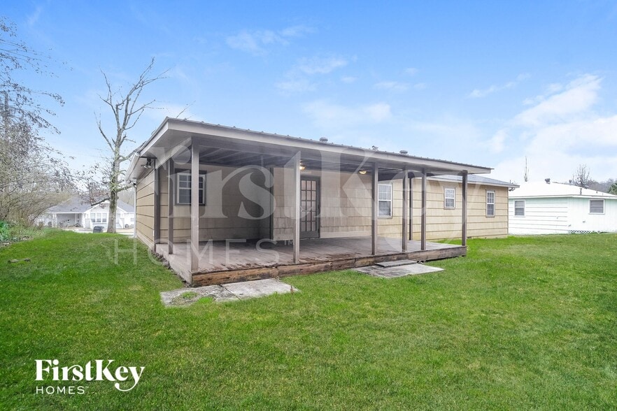 Building Photo - 2229 3rd St NW