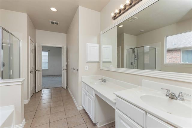 Building Photo - 1125 Annalea Cove Dr