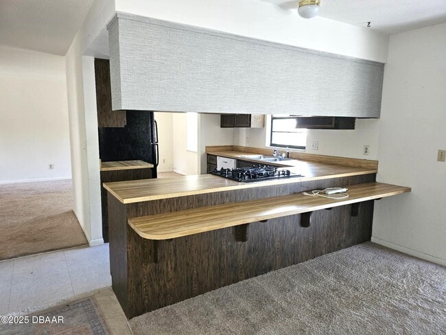 Building Photo - 1668 E Shangri-La Dr