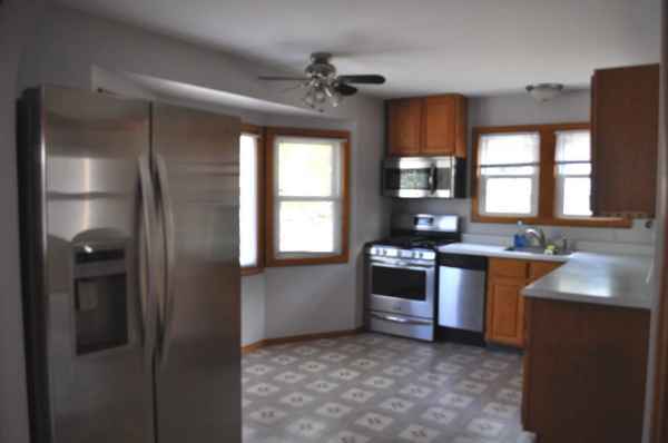 Building Photo - 26150 W Mallard Ave