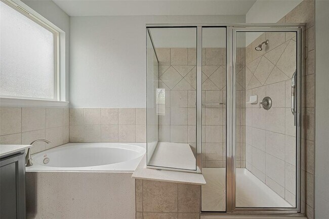 Building Photo - 12714 Birsemore Loch Dr