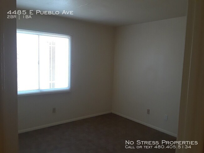 Building Photo - 2 Bed Condo off 44th St and Broadway!