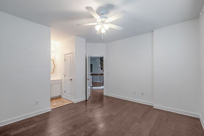 Building Photo - Stunning All-Brick Home in BridgeMill Community!