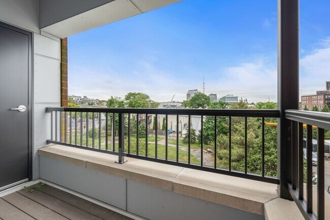 Building Photo - 20 Penniman Rd