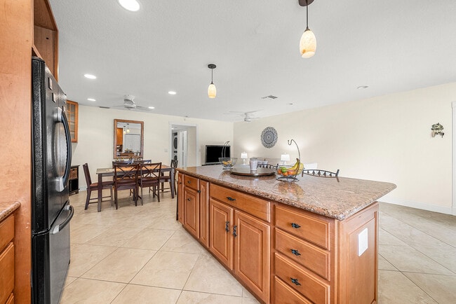 Building Photo - 13990 Nesting Way