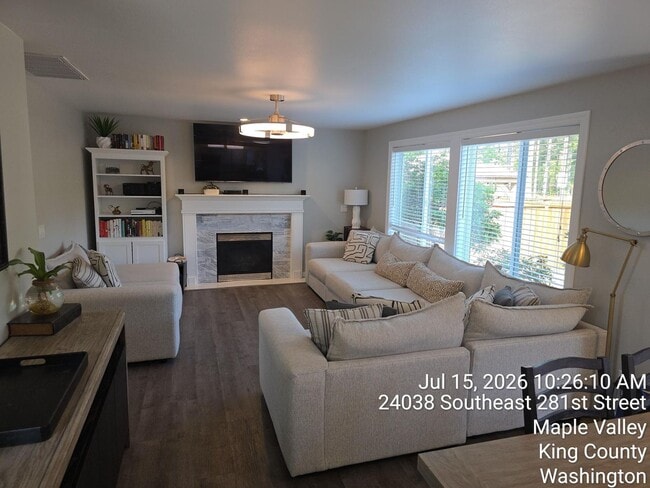 Building Photo - 4-Bedroom Corner-Lot Home | Central A/C | Carpet-Free Living | Walk to Schools, Parks and Cedar R...