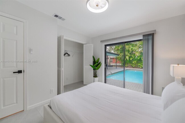 Building Photo - 13526 Jonquil Pl