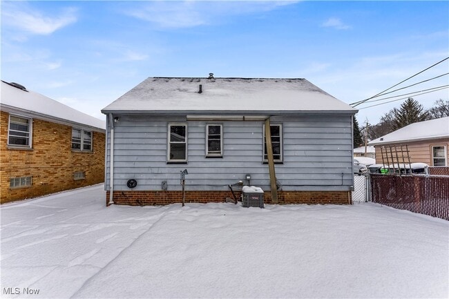 Building Photo - 4852 E 94th St