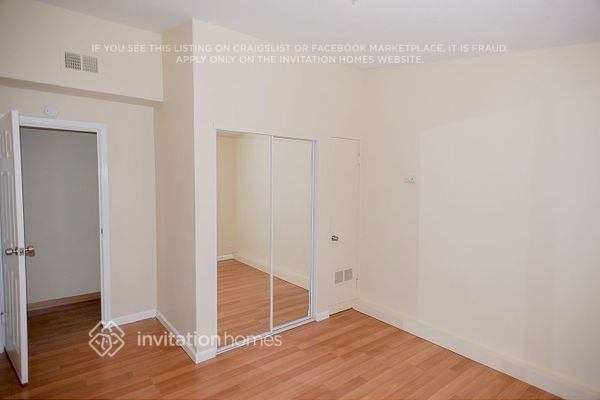 Building Photo - 6628 Thomas Dr