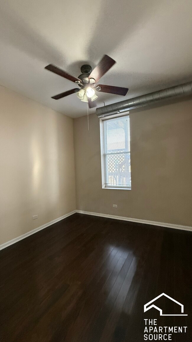 Building Photo - 1919 S Racine Ave