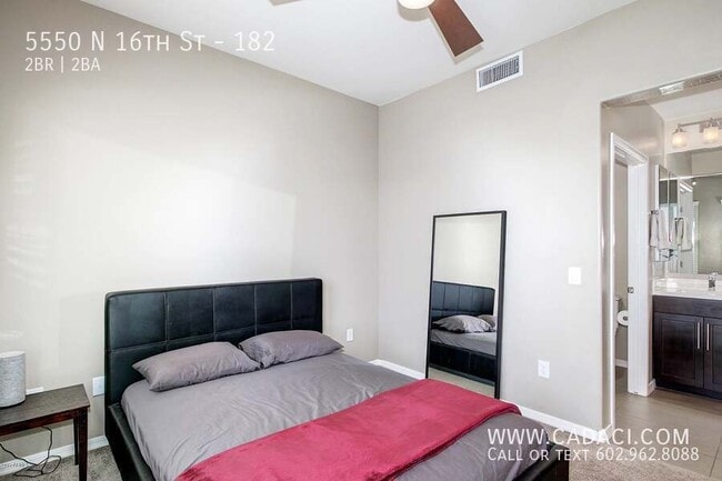 Building Photo - 5550 N 16th St