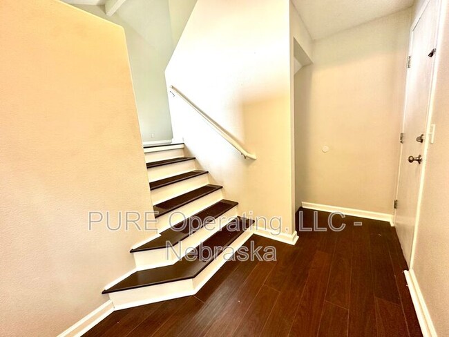 Building Photo - 14430 S 35th St