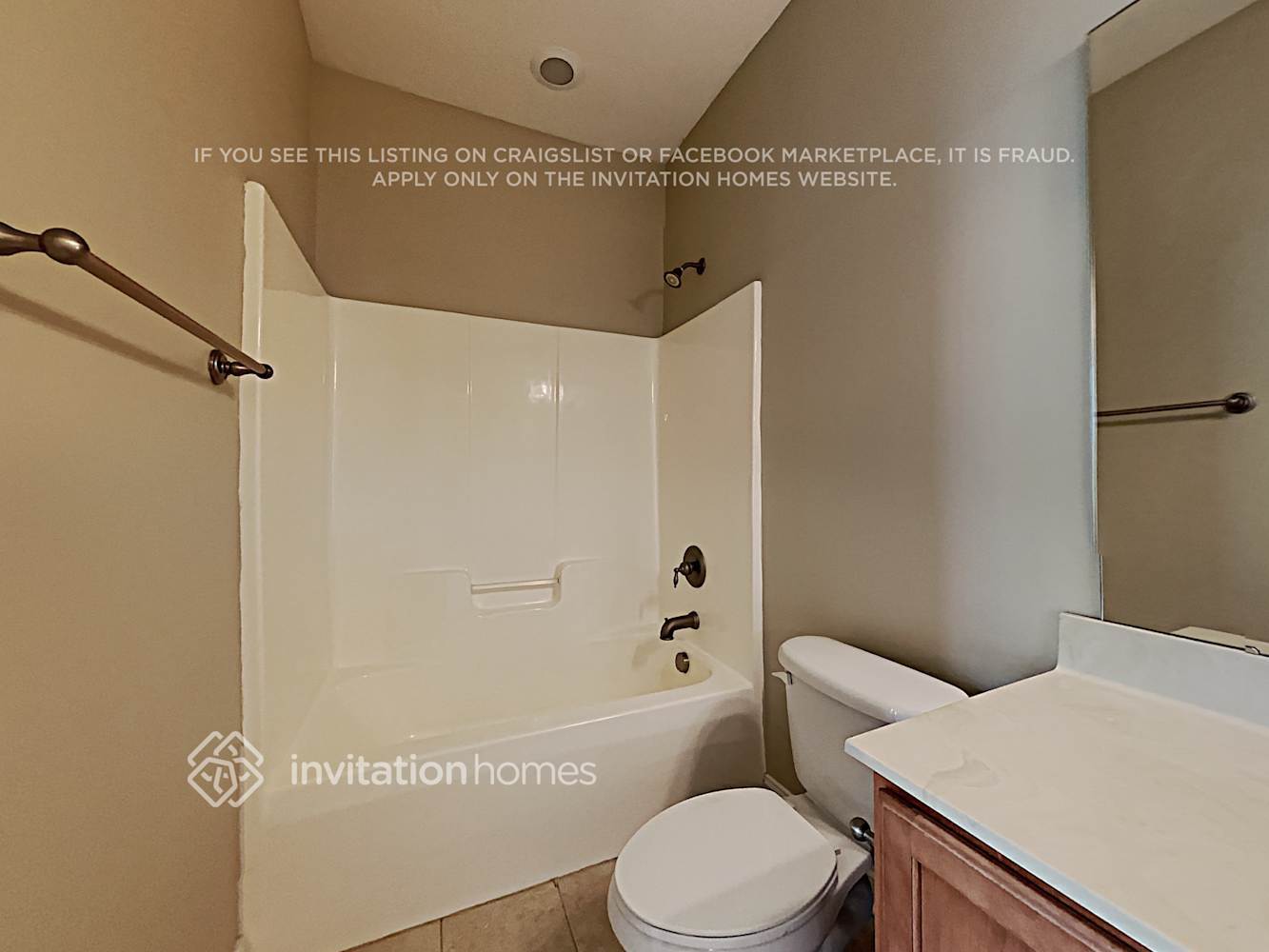 Building Photo - 8426 Fairlight Dr