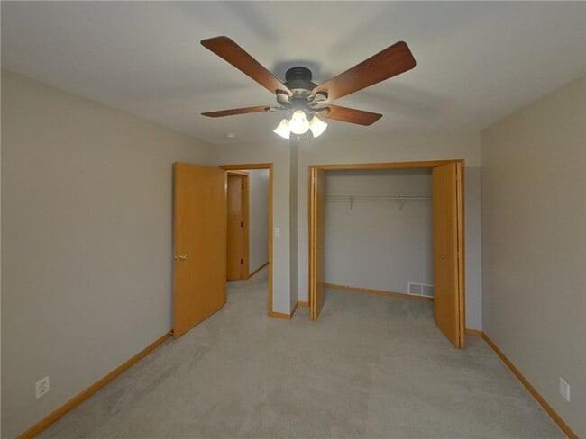 Building Photo - 13758 Flay Ave N