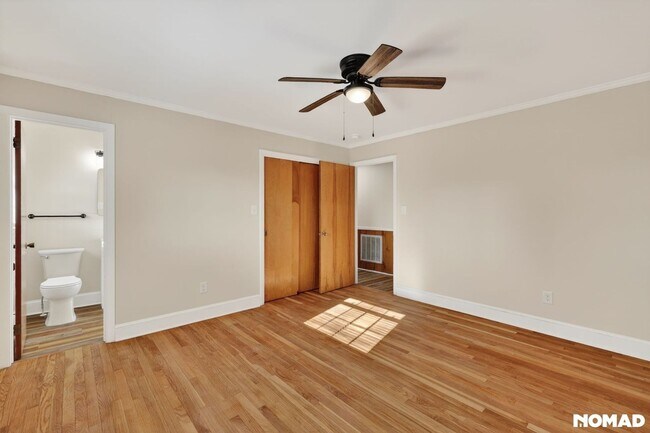 Building Photo - Spacious 4BR House in Mooresville