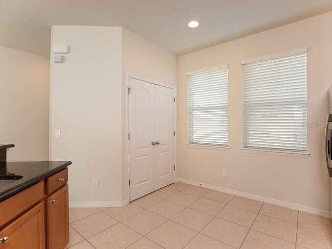 Building Photo - 12230 Langstaff Dr