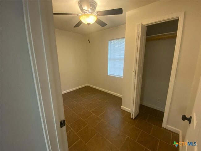 Building Photo - 4801 Renick Ranch Rd