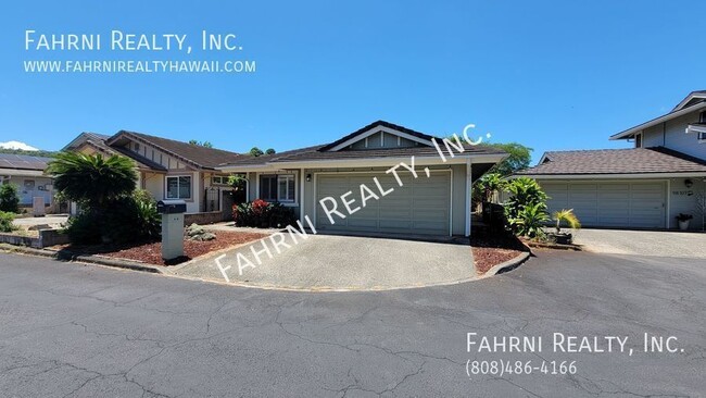 Primary Photo - 98-111 Lania Way-