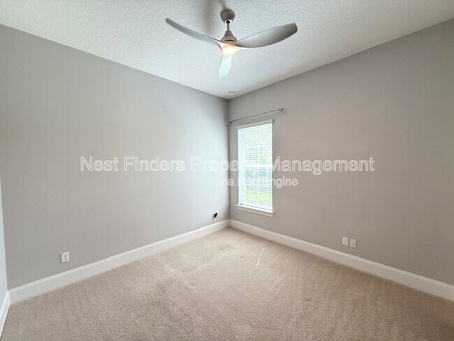 Building Photo - 652 Bronson Pkwy