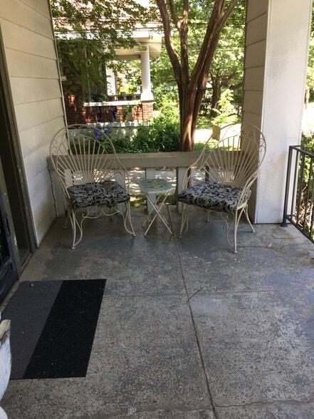 Front Porch - 2012 Harbert Ave