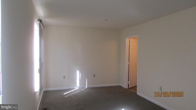 Building Photo - 4429 Blue Heron Way