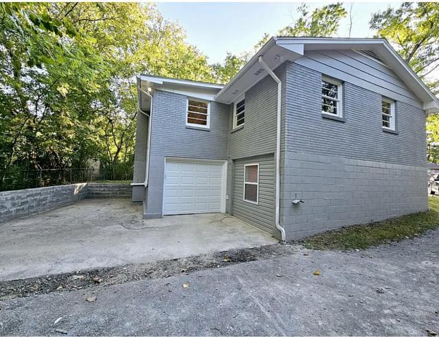 Building Photo - 105 Mayme Ct