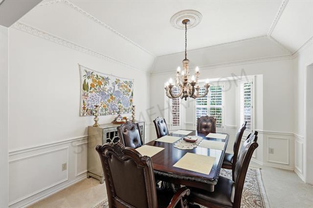 Building Photo - 748 Blue Jay Ln