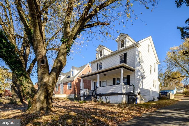 Building Photo - 1923 Gwynn Oak Ave