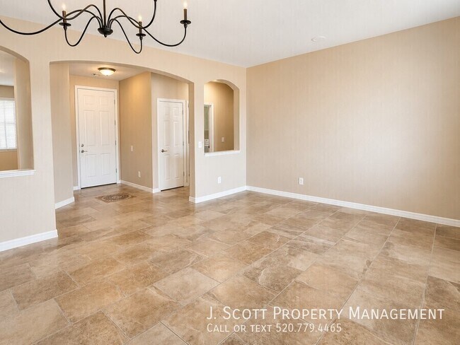 Building Photo - 8206 S 22nd Ln